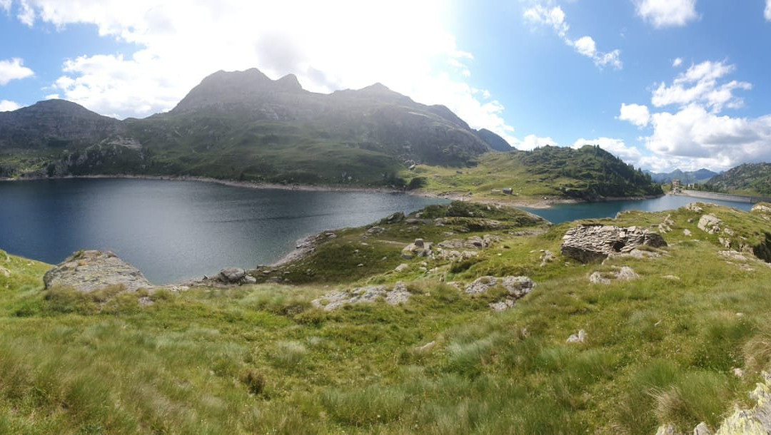 Laghi gemelli景点图片