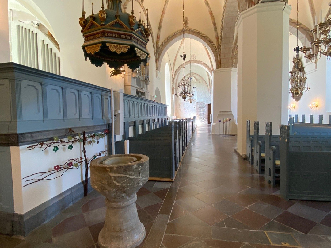 Åhus S:ta Maria kyrka-Ahus必去景点