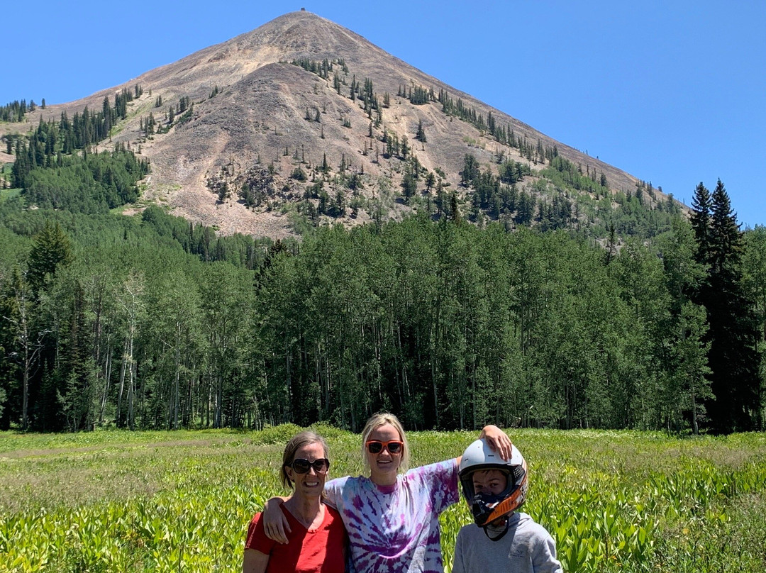 Hahn's Peak Roadhouse-Clark必去景点