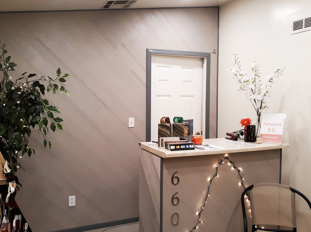 OYO Hotel Rose's Willcox - North Haskell Ave主图