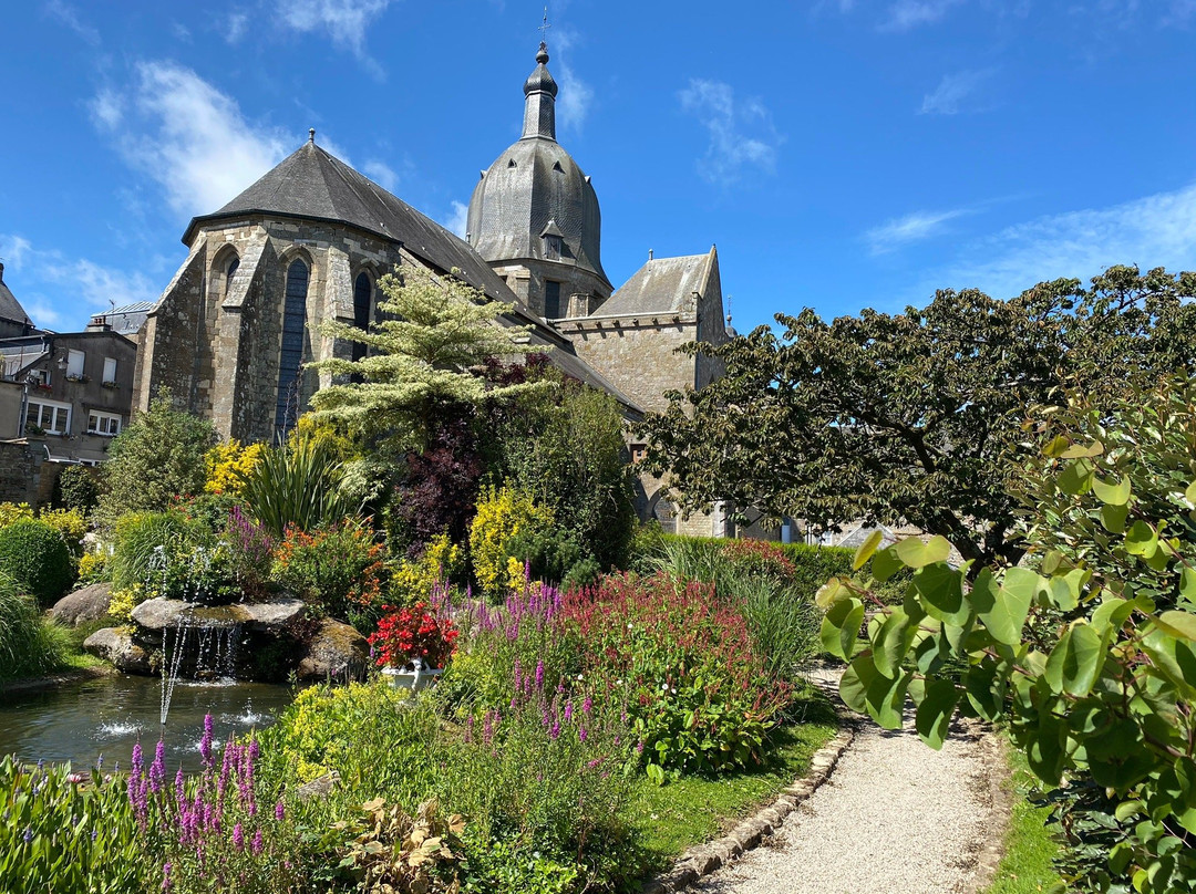 Eglise Notre Dame景点图片