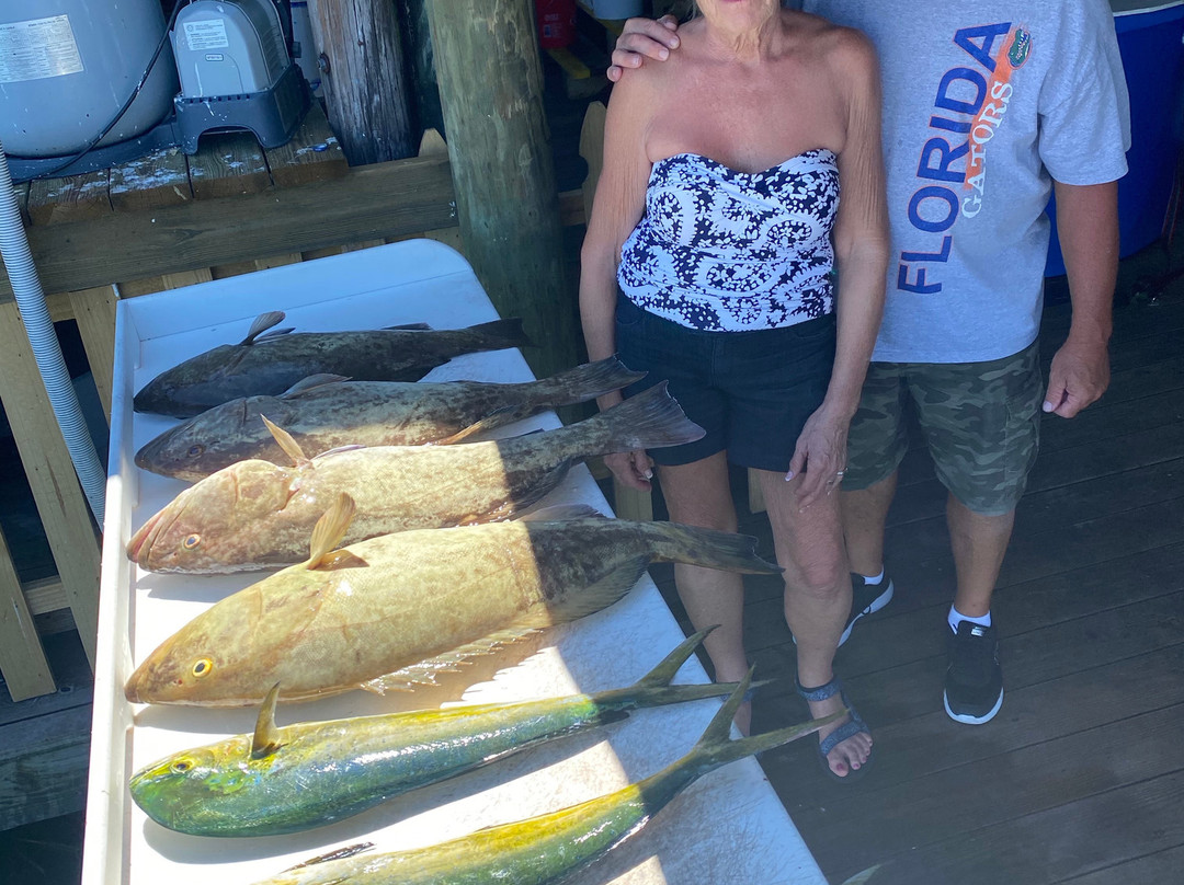 Florida Fishing Adventures-克里斯特尔里弗必去景点