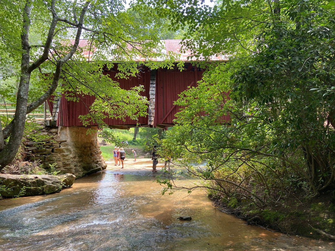 Campbell's Covered Bridge景点图片