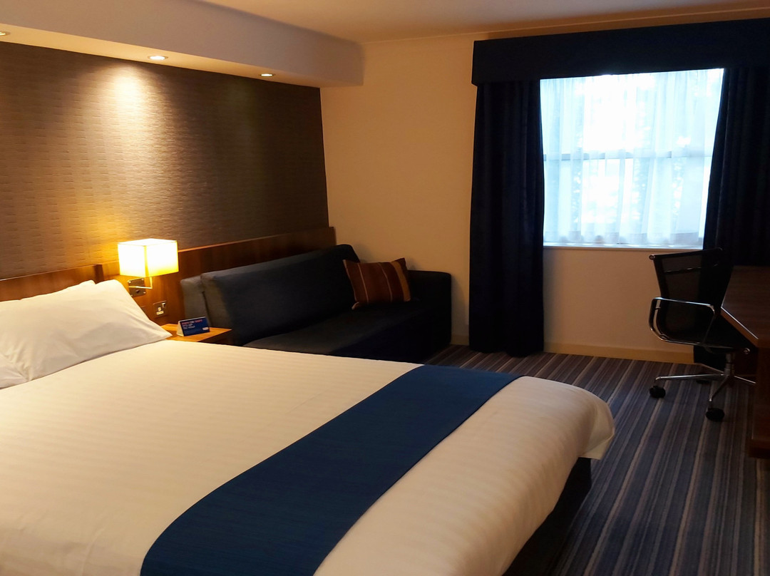 Holiday Inn Express Glenrothes by IHG主图