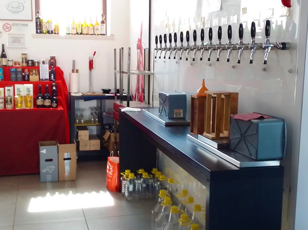 Winery Enoteca Villa Thiene景点图片