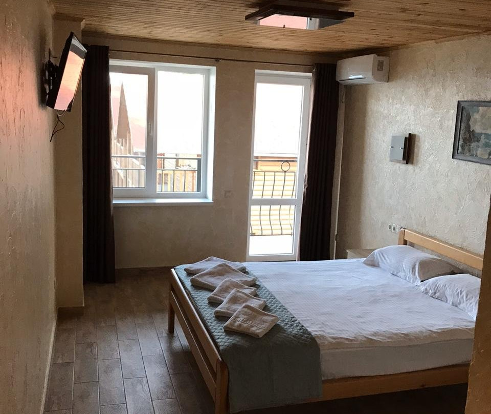 Tikhaya Gavan Hotel主图