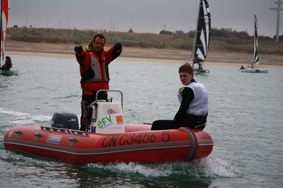 Ecole de Voile Courseulles-Sur-Mer-Courseulles-sur-Mer必去景点