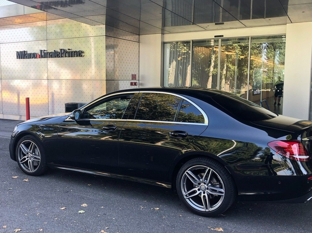 Black Car Milano景点图片