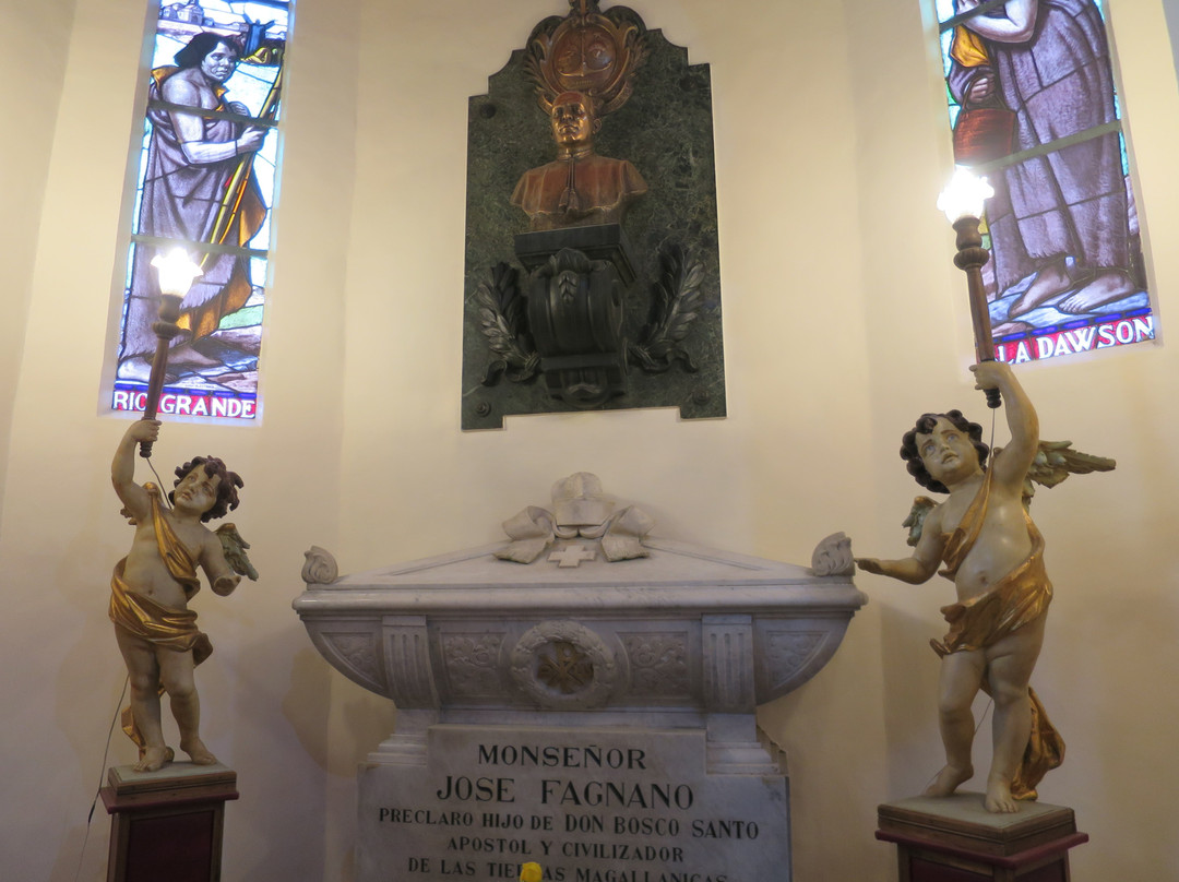 Catedral Sagrado Corazon-蓬塔阿雷纳斯必去景点