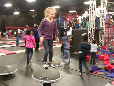 DefyGravity-夏洛特必去景点