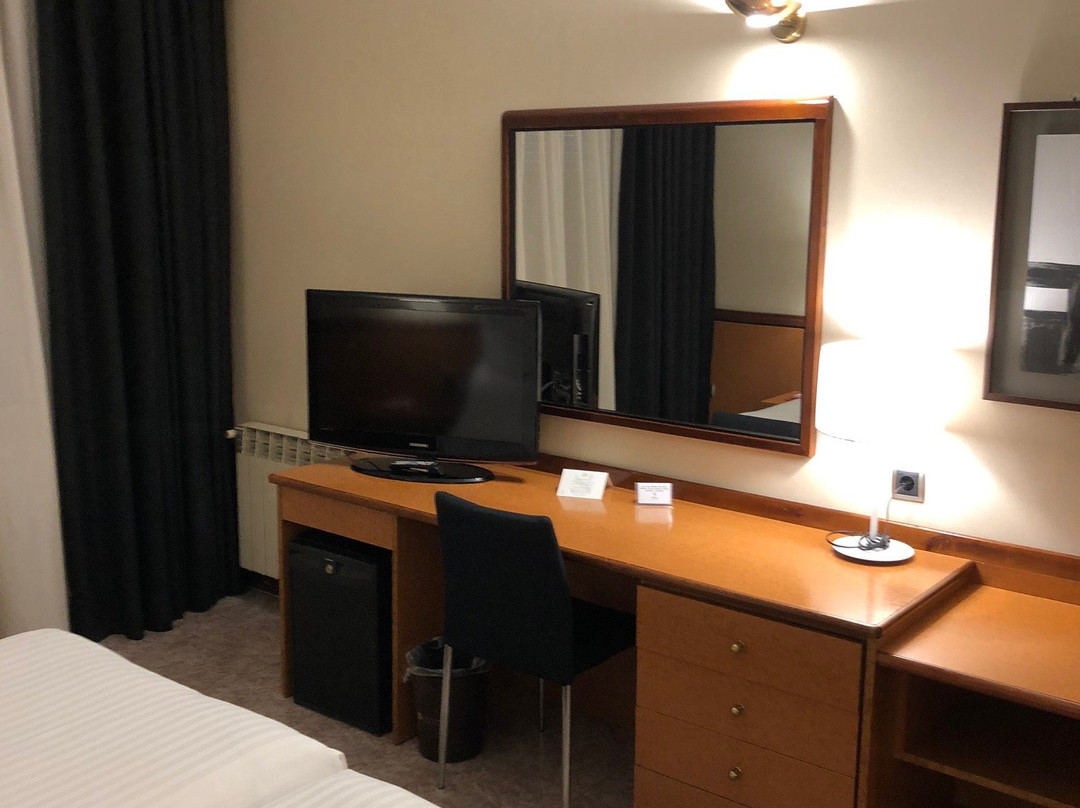 卡斯特德菲镇酒店主图