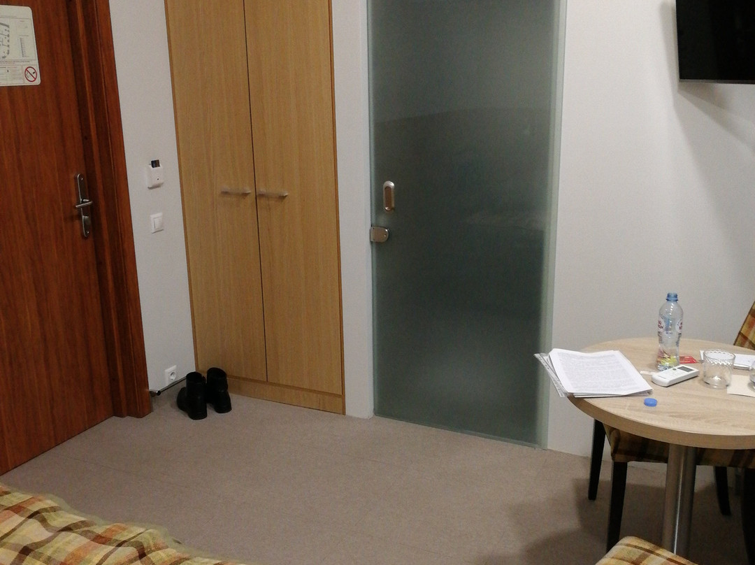 Center Hotel主图