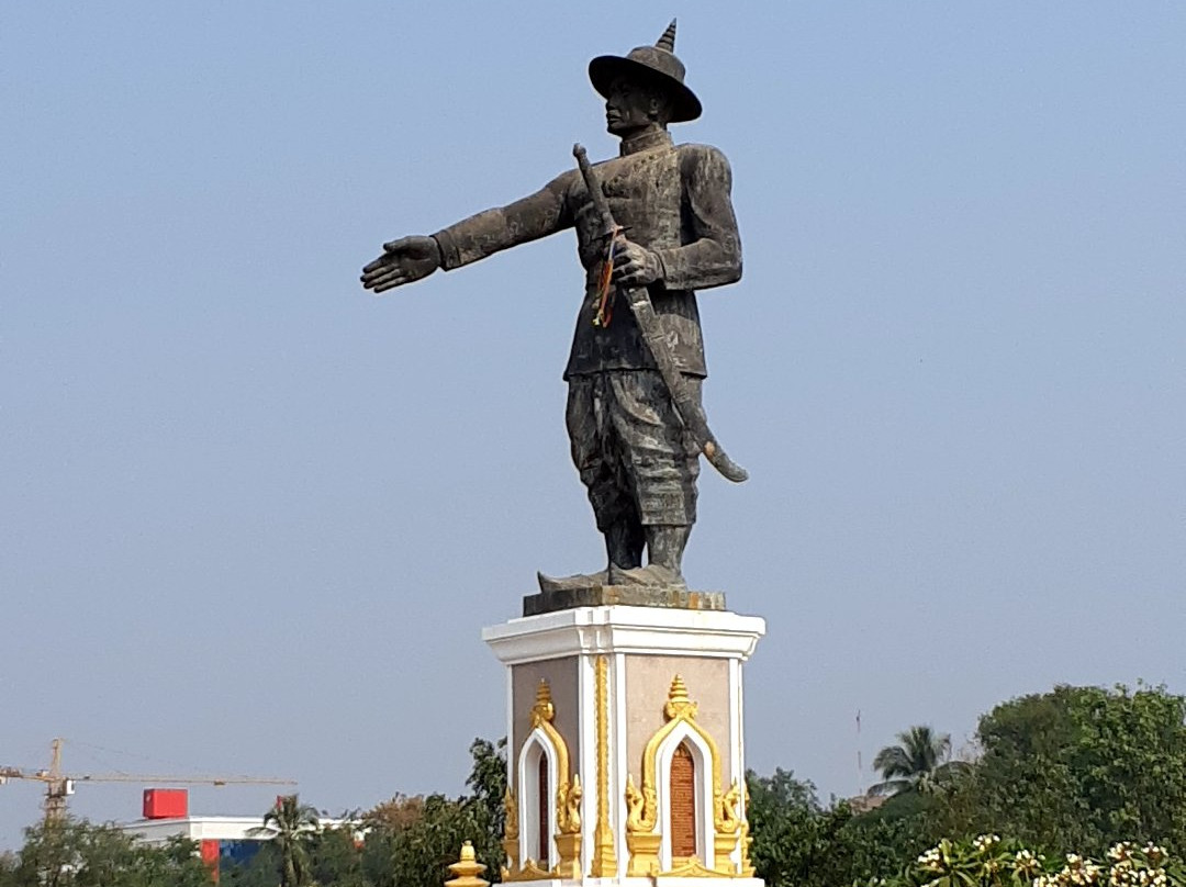 King Anouvong Statue景点图片