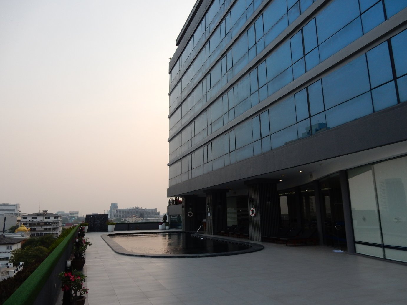 曼谷四翼酒店-泳池