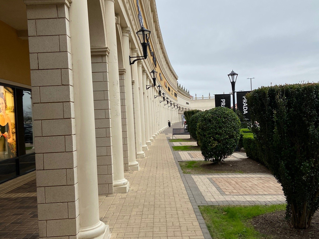 圣马可斯奥特莱斯名品折扣购物中心-圣马科斯必去景点