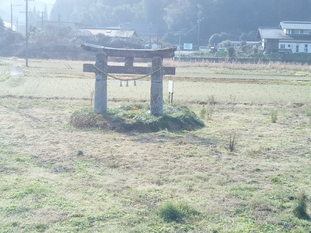 Fukata no Torii景点图片