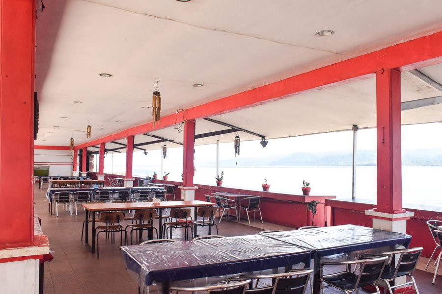 RedDoorz Plus @ Tirta Kencana Hotel主图