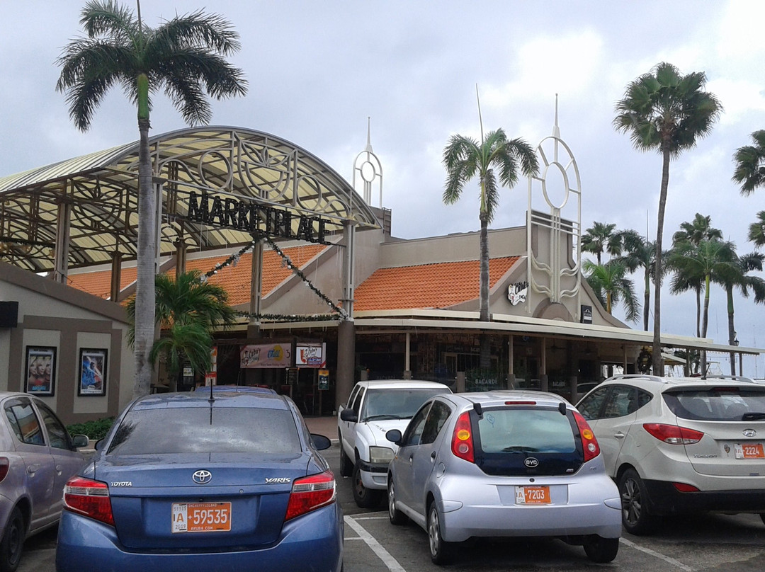 Renaissance Marketplace-奥腊涅斯塔德必去景点