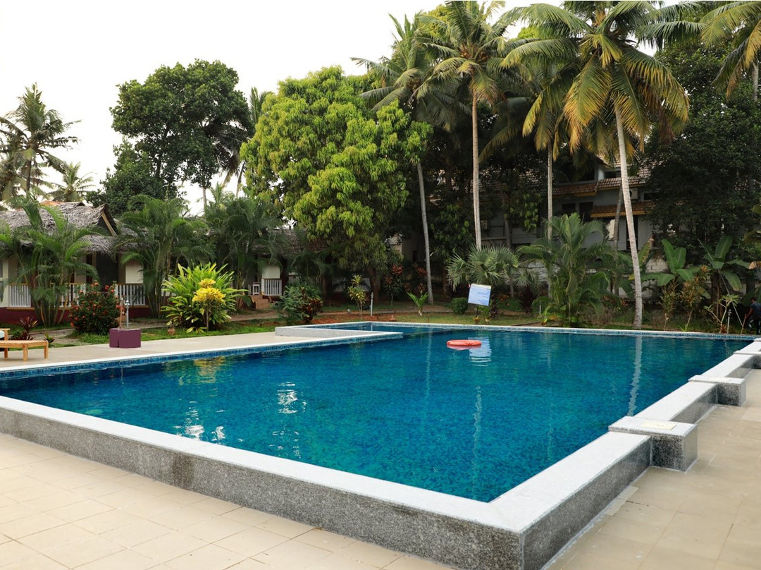 Phoenix Island Resort主图