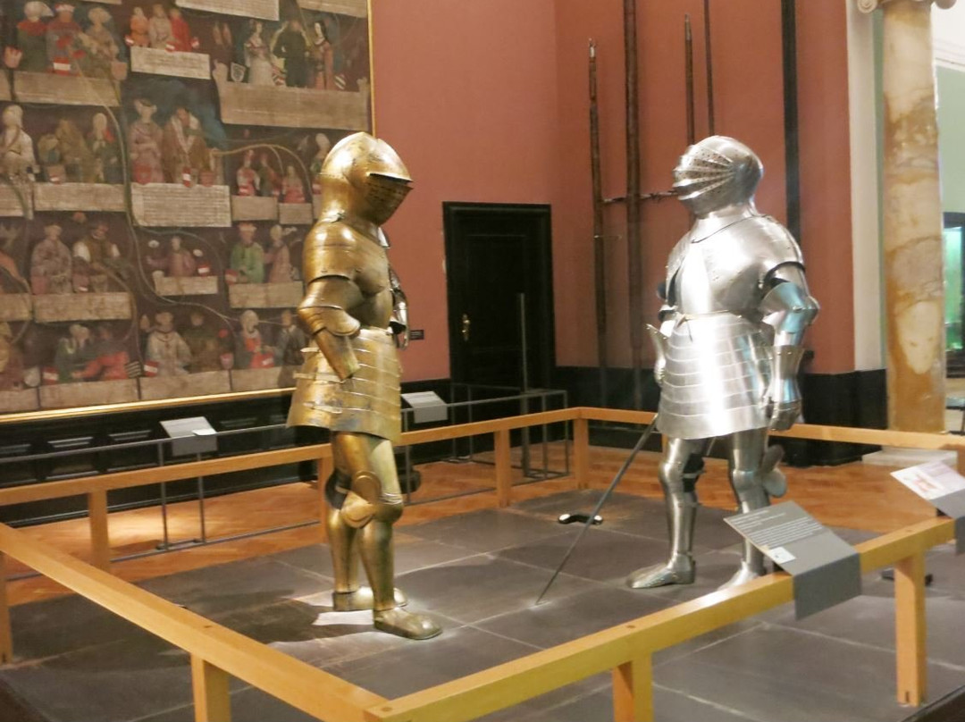 Collection of Old Musical Instruments-维也纳必去景点