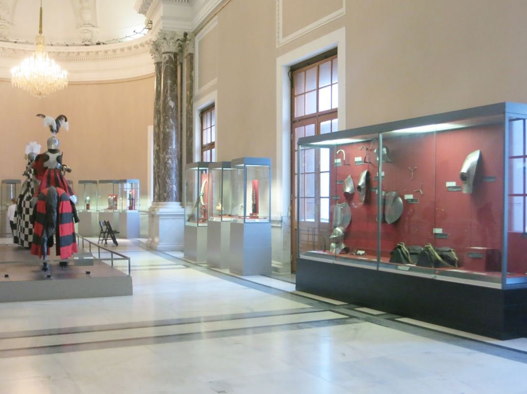 Collection of Old Musical Instruments-维也纳必去景点