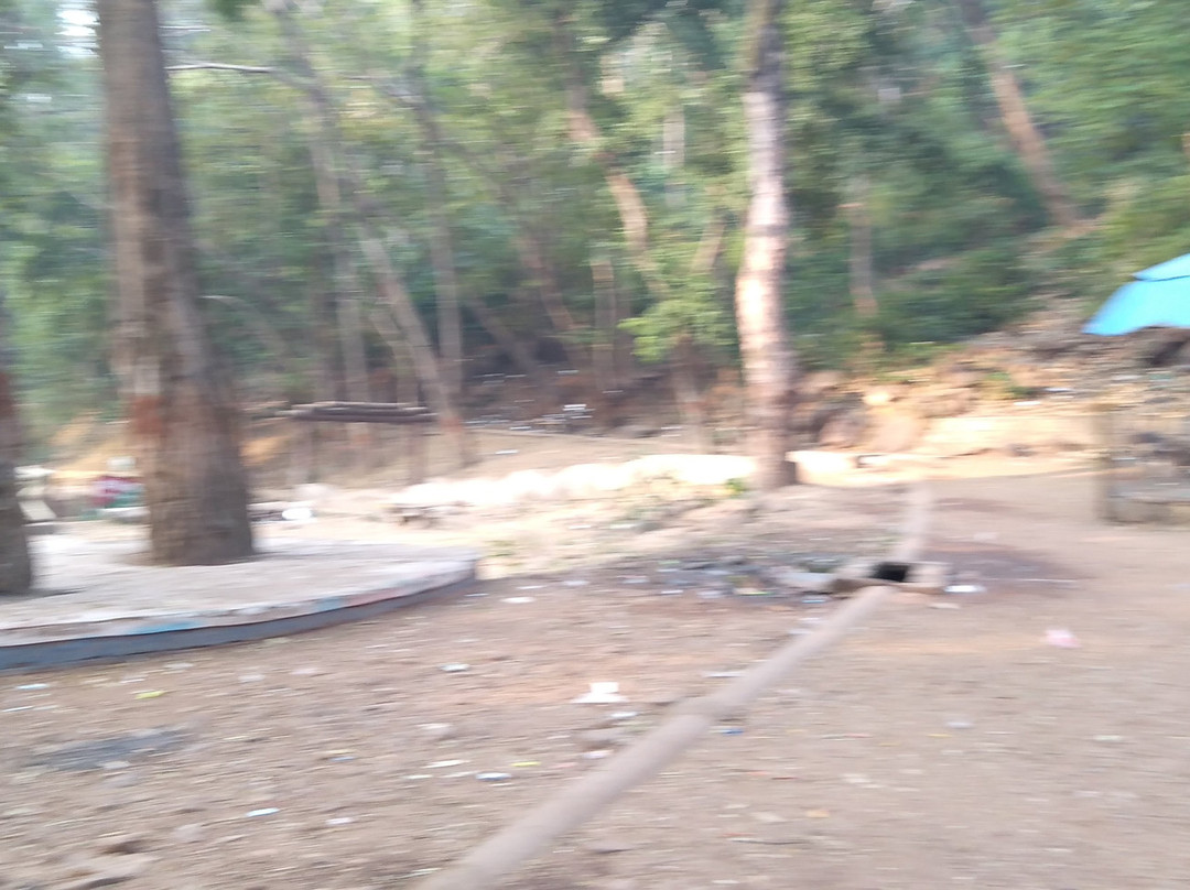 Ram Jharna-赖加尔必去景点