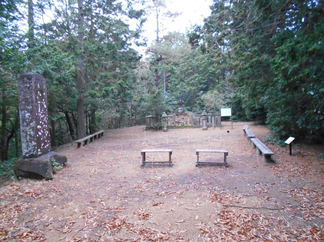 Tomb of Kitabatake Lord-米原市必去景点