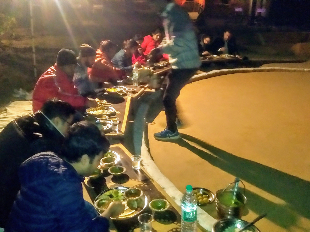 Desert Night Camp主图