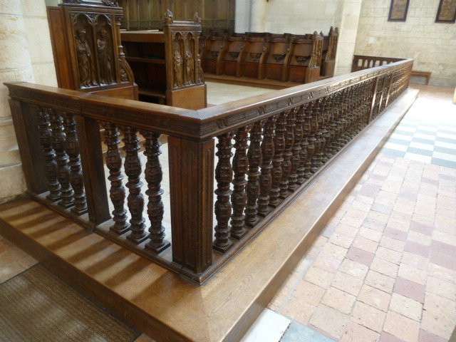 Abbaye de Fleury-Saint-Benoit-sur-Loire必去景点