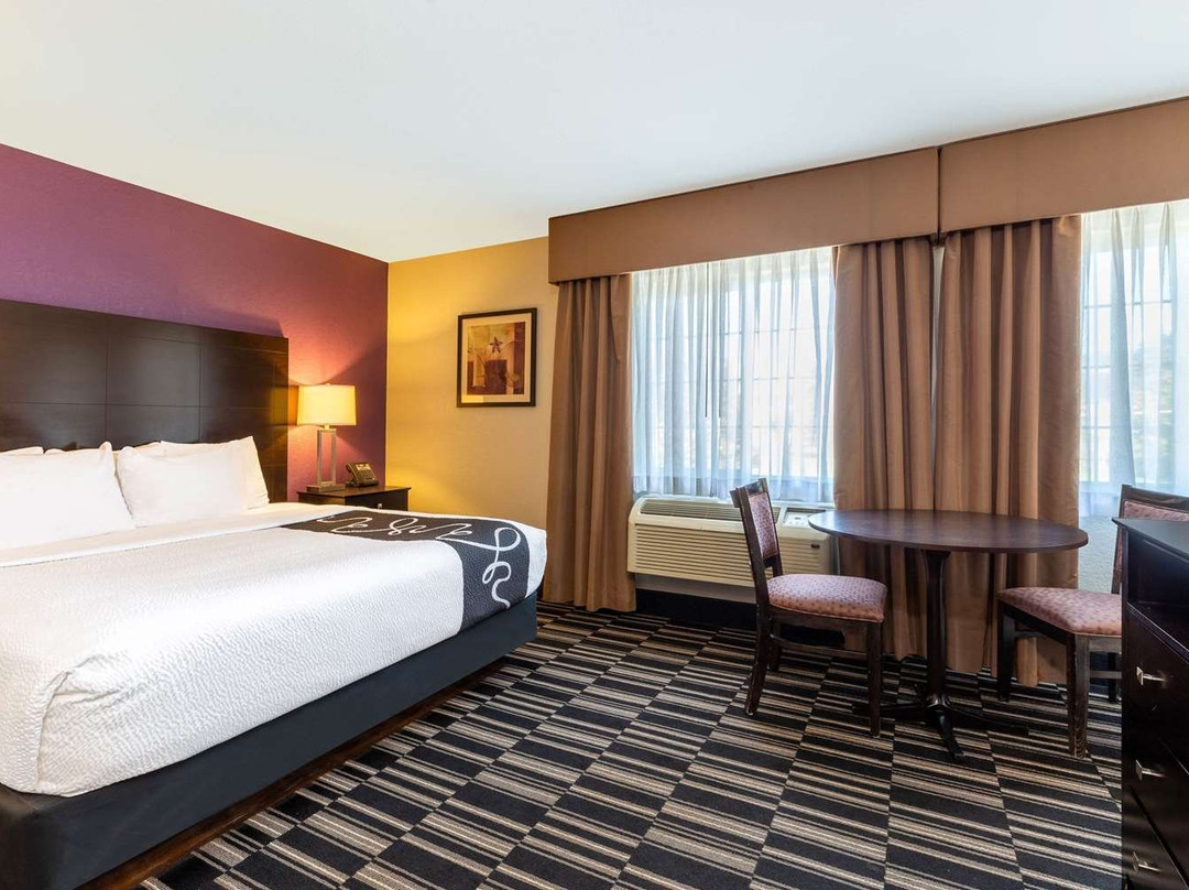 La Quinta Inn & Suites by Wyndham Spokane Valley主图