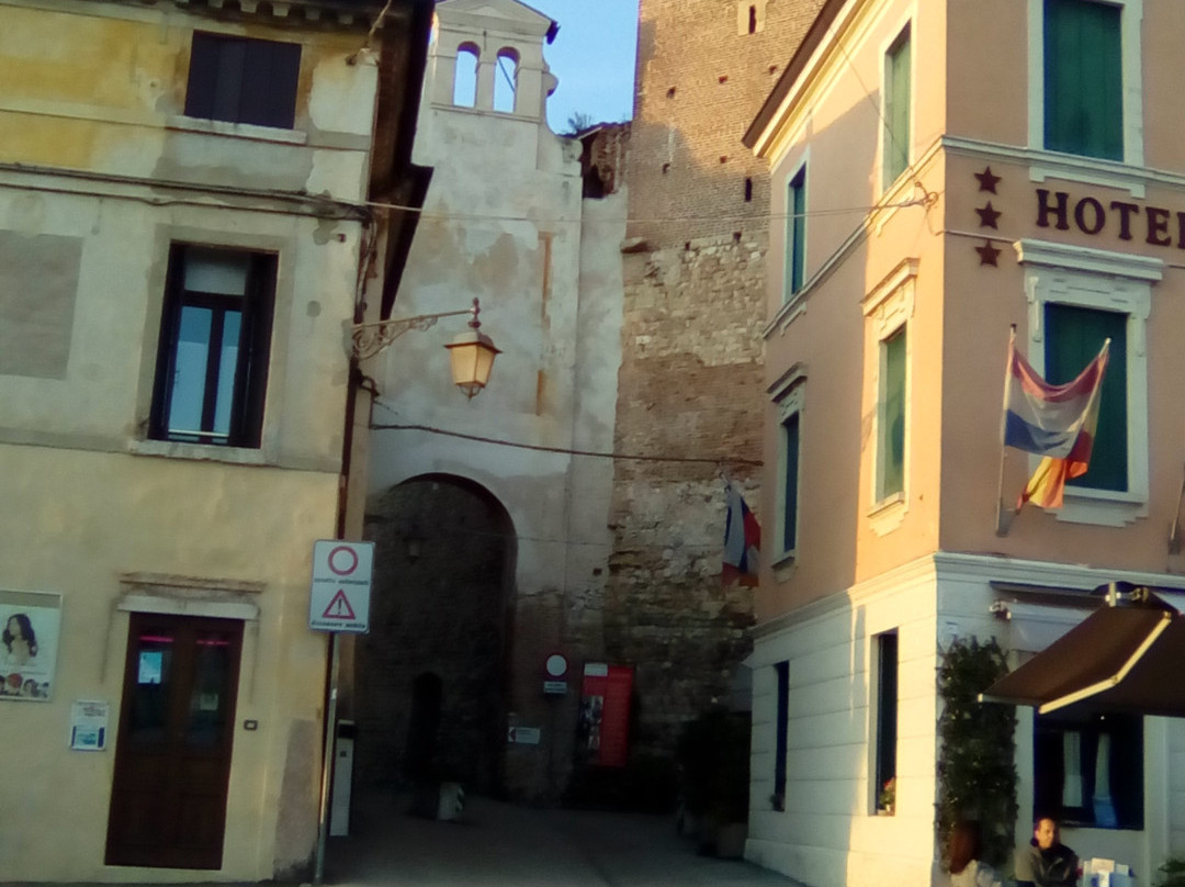 Castello degli Ezzelini景点图片