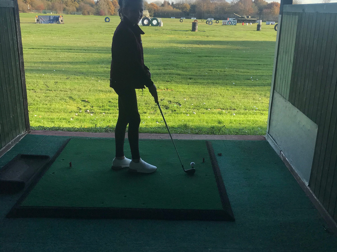 Boomers and Swingers Golf Driving Range景点图片