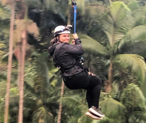 New Way Horizon Travel-希洛必去景点