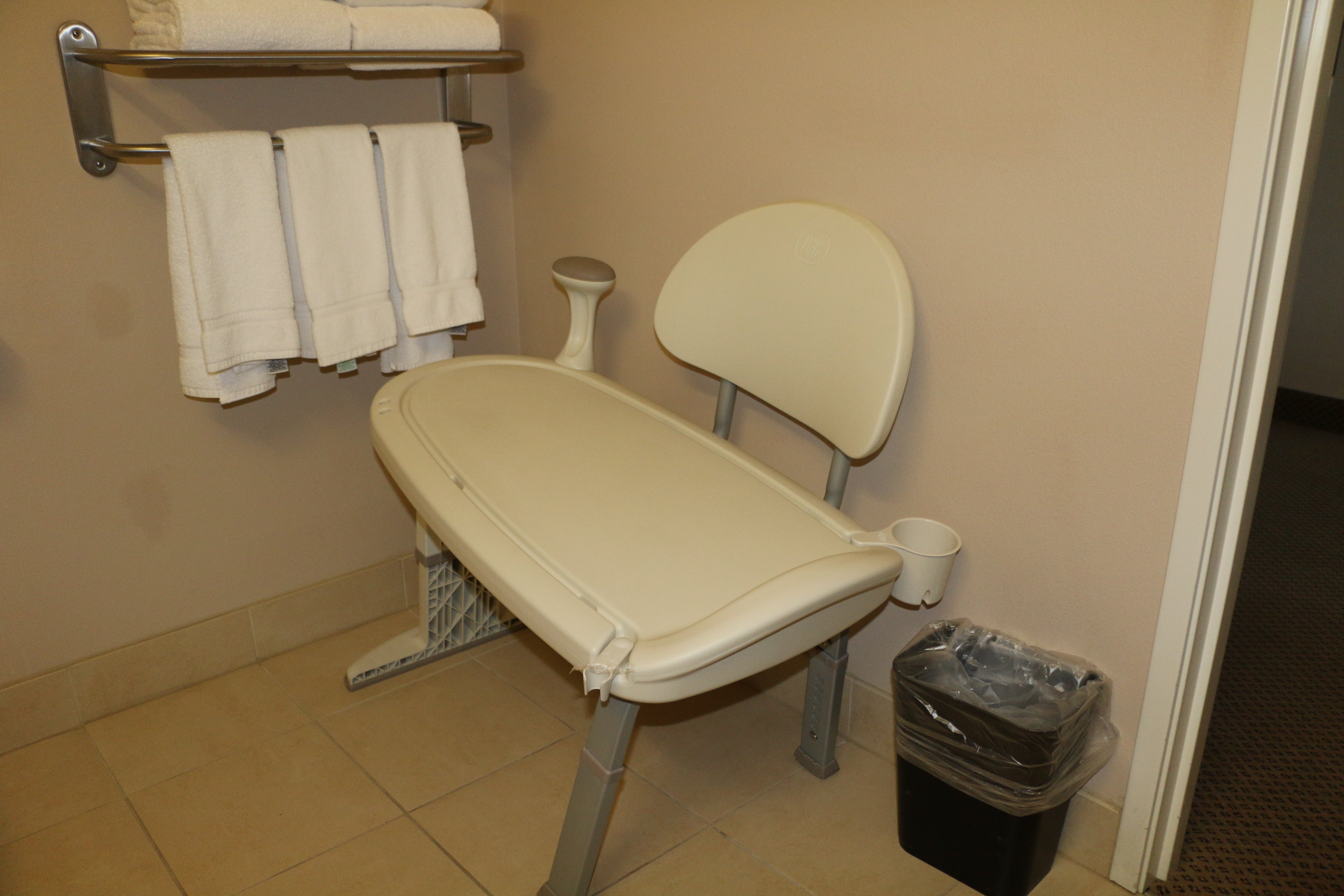 Holiday Inn Express & Suites Sequim By IHG-浴室