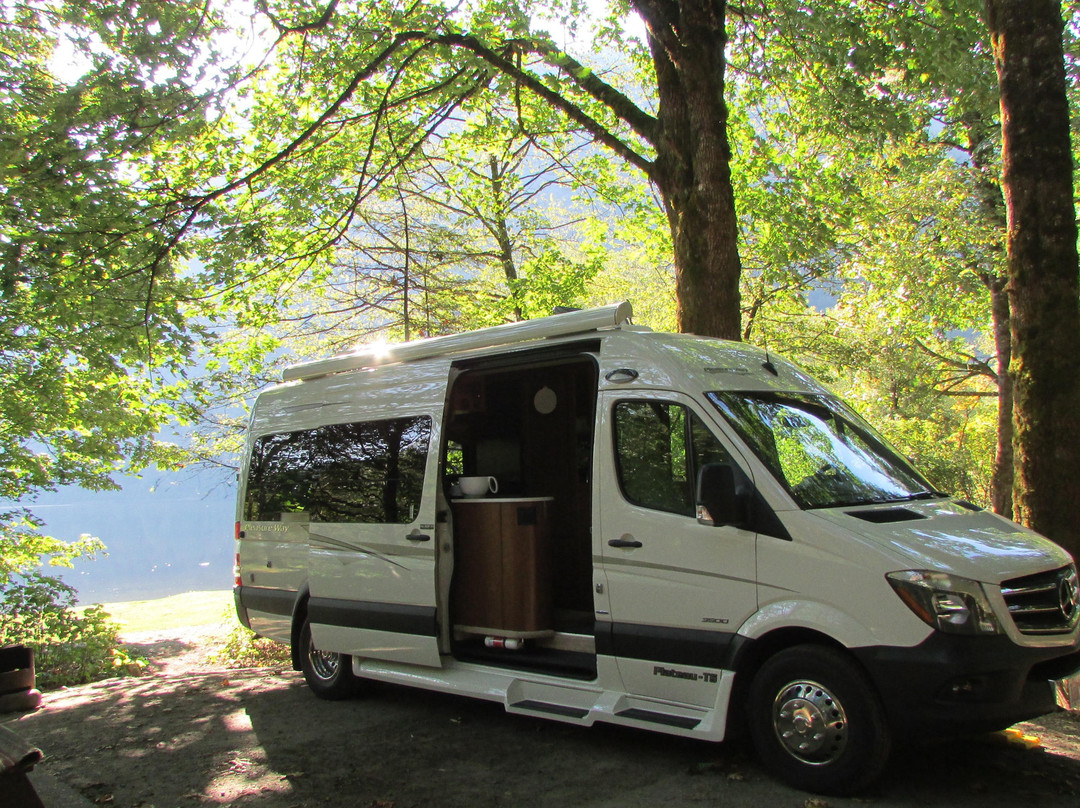 哈里逊温泉旅游景点-Sasquatch Provincial Park