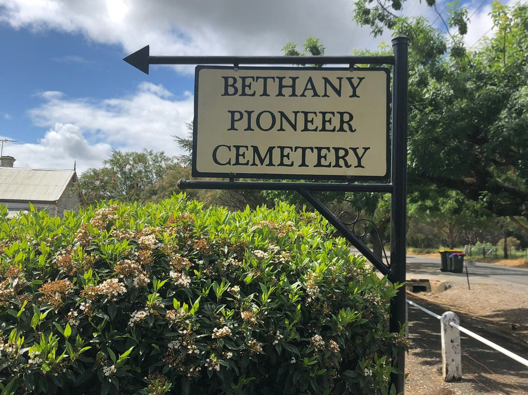 Bethany Pioneer Cemetery景点图片