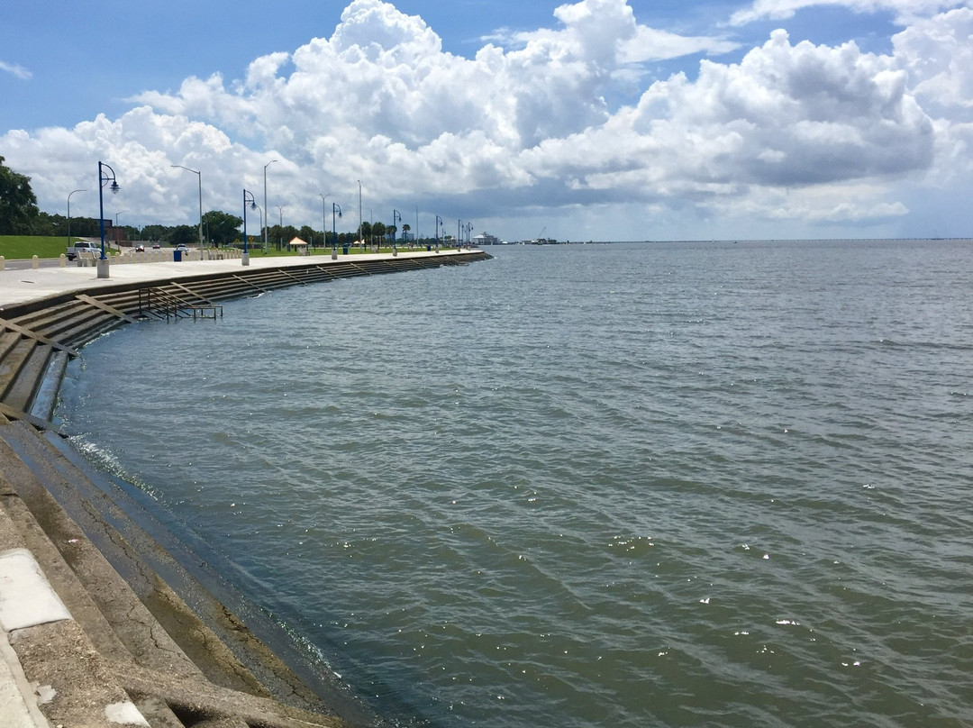 Lakeshore Park