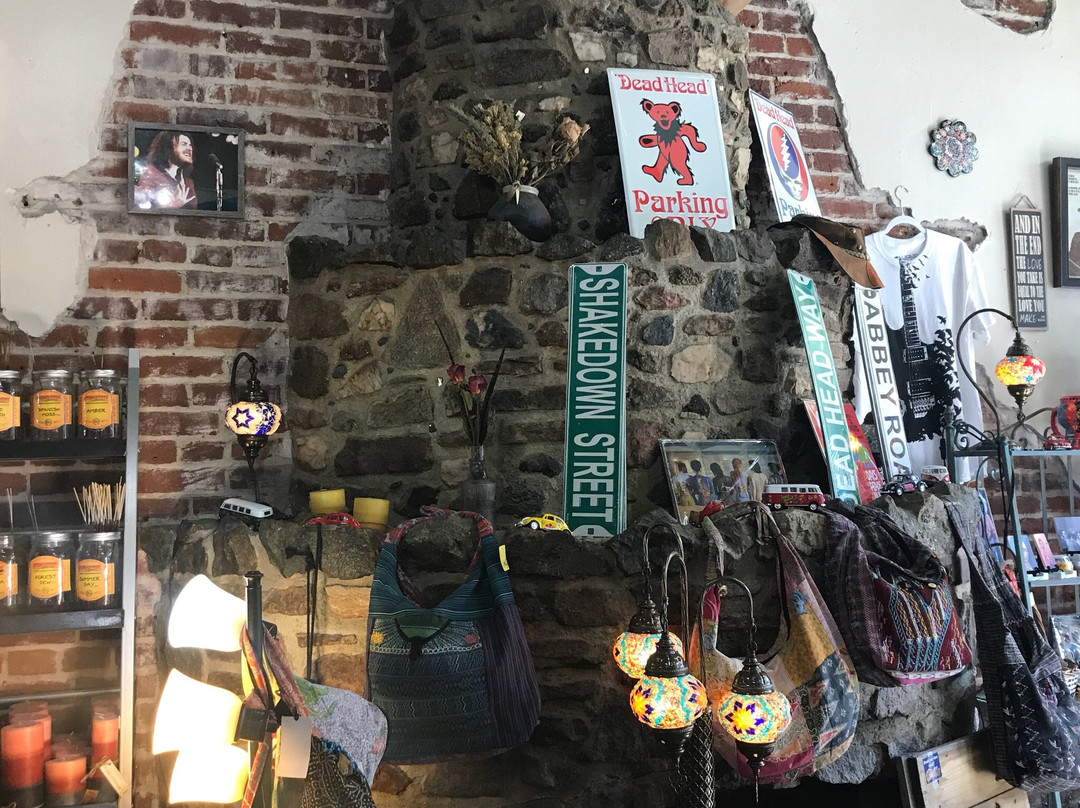 Echos Hippie Shop-Idaho Springs必去景点