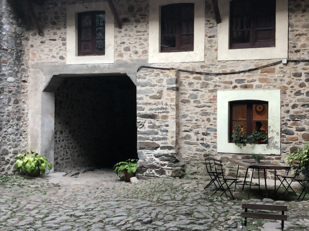 Bodega Perez Carames景点图片