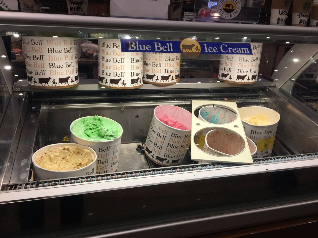 Cinemark Pharr Town Center