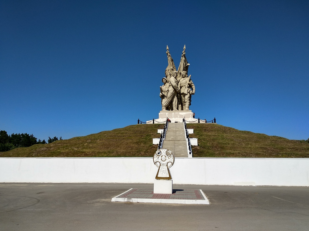 Junction of the Armies Monument-Pyatimorsk必去景点