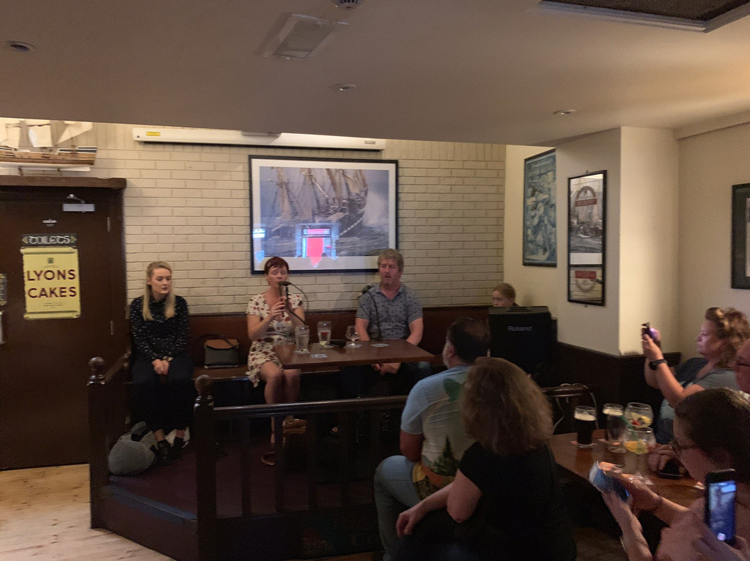 Neligan’s Bar-丁格尔必去景点