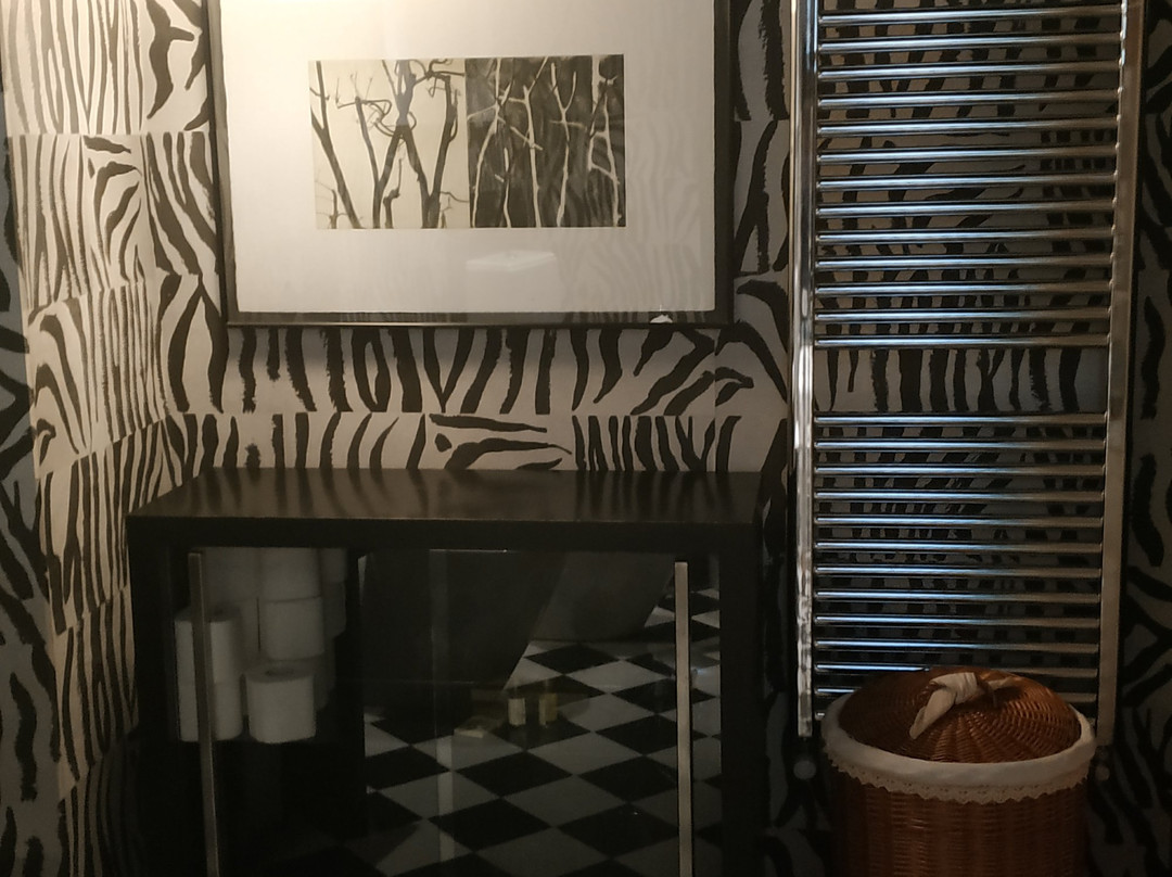 马里贝尔酒店主图