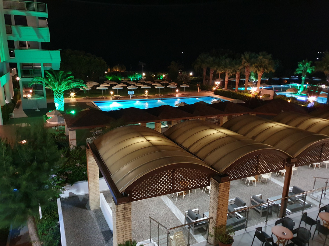 蓝色海滩度假酒店