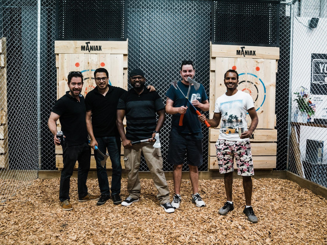 MANIAX Axe Throwing - Perth-珀斯必去景点