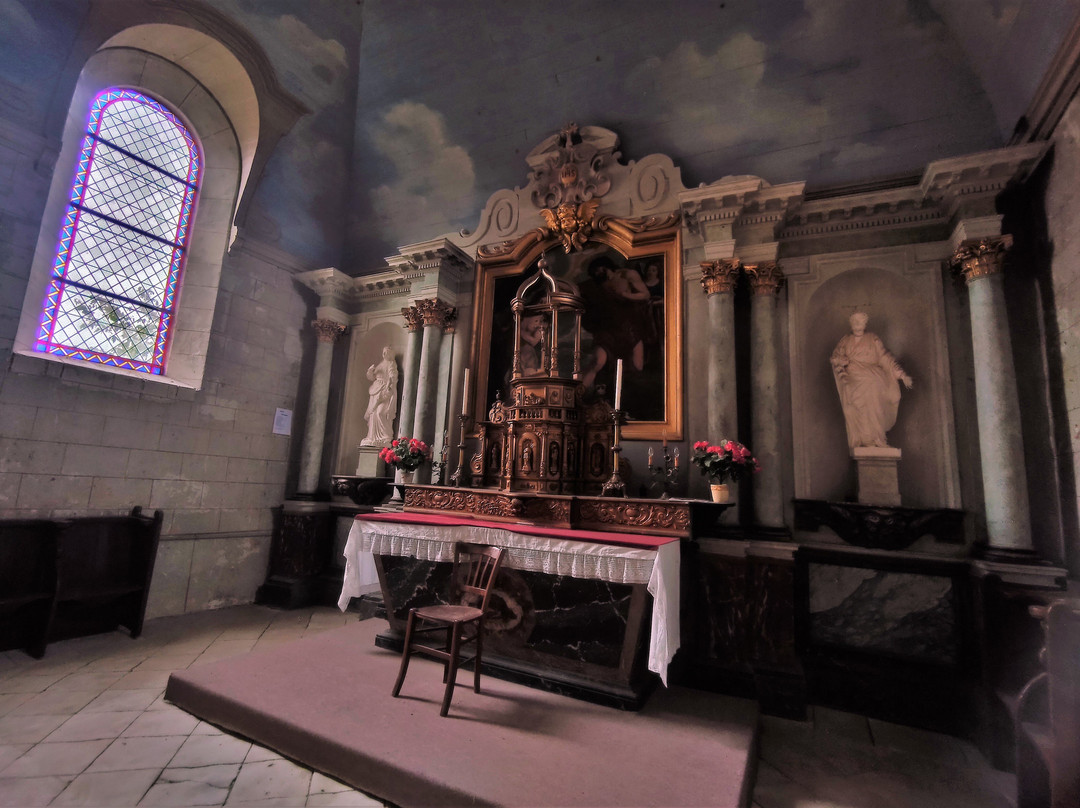 Église Paroissiale Saint-Jean-Baptiste À Braye-Sous-Faye景点图片