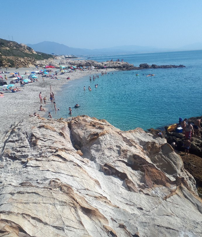Playa De La Chullera景点图片
