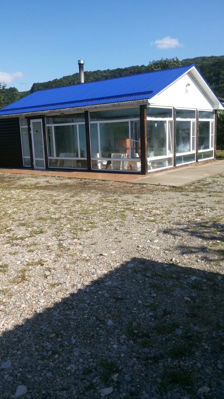 Guest House Nakhalenok-泳池