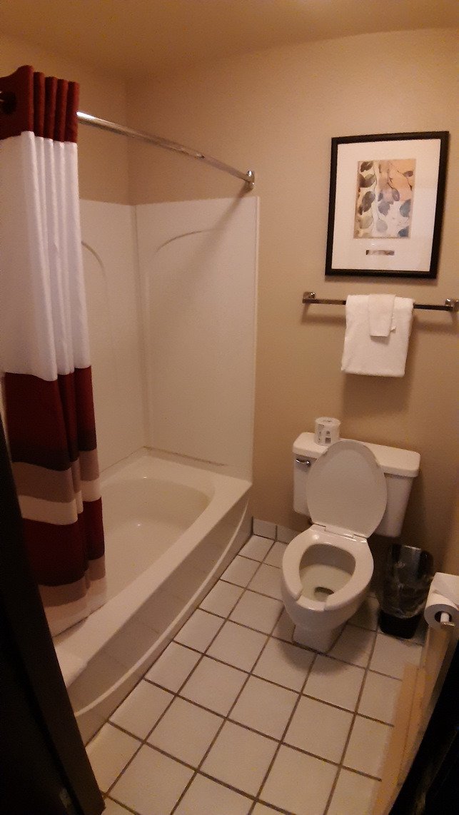 Econo Lodge Sioux Falls Empire Mall-浴室