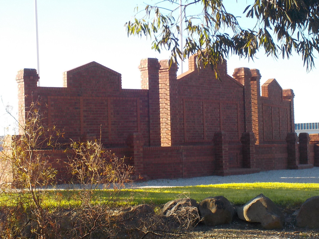 Broadmeadows Remembrance Memorial景点图片